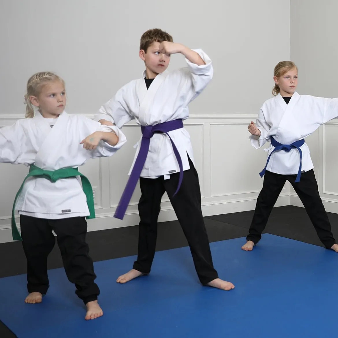 7 oz. Middleweight Student Jacket