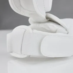 Punok White Shin In-Step