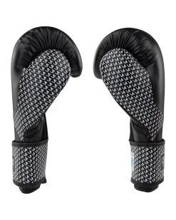 WAKO Tenacity 10 oz. Kickboxing Gloves